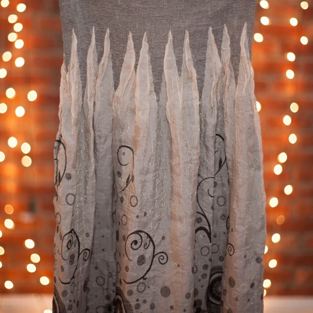 Dress/Skirt - Picture 4 of 4